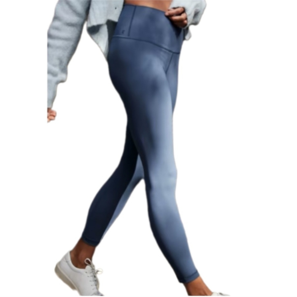 Everlane Blue Perform Pocket Leggings